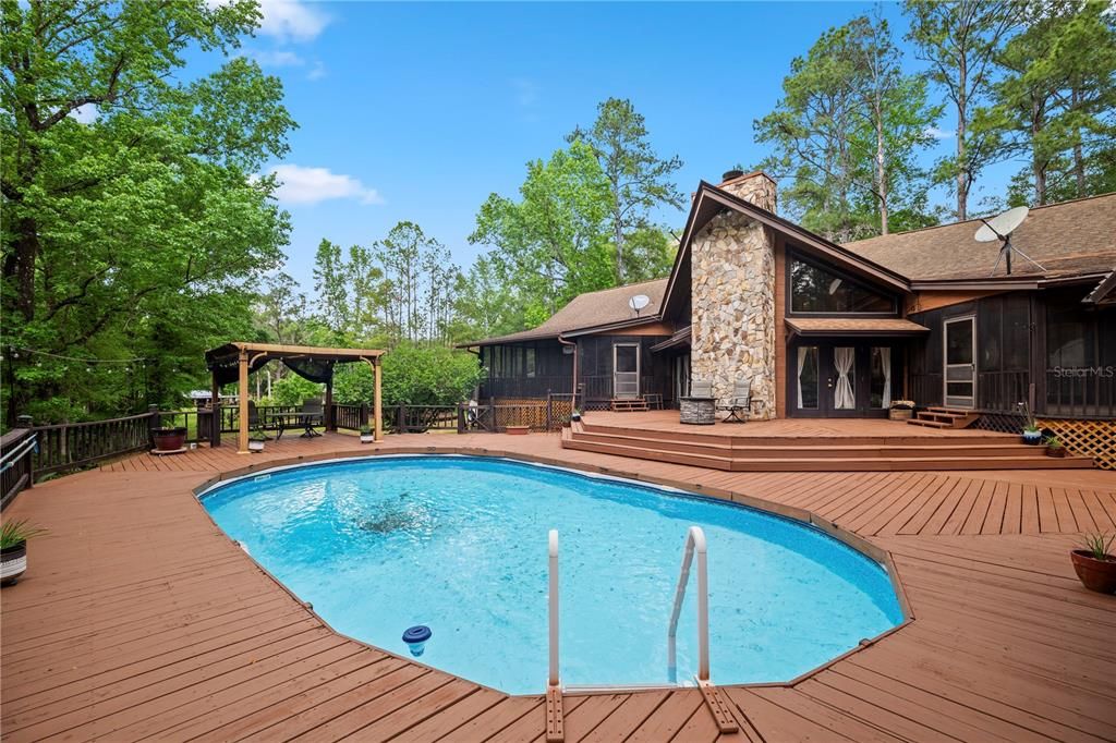 For Sale: $789,990 (3 beds, 2 baths, 2435 Square Feet)