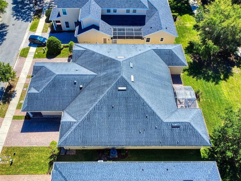 Под контрактом: $429,900 (2 спален, 2 ванн, 1973 Квадратных фут)