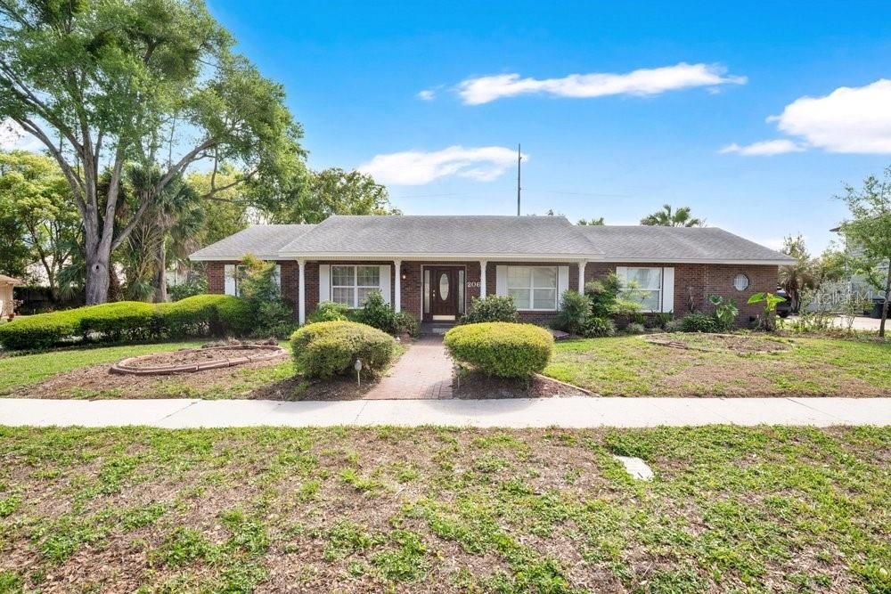 Vendido Recientemente: $509,900 (3 camas, 2 baños, 2790 Pies cuadrados)