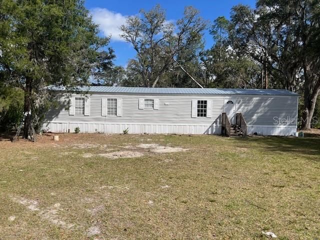 For Sale: $189,000 (2 beds, 2 baths, 924 Square Feet)