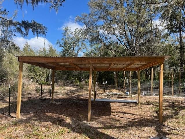 For Sale: $189,000 (2 beds, 2 baths, 924 Square Feet)