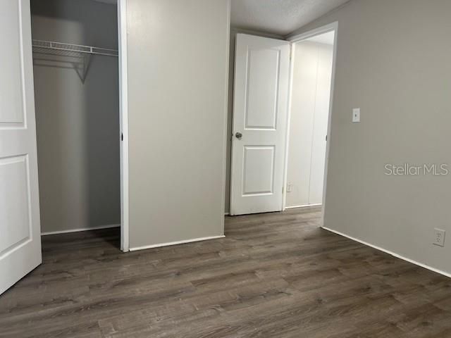 For Sale: $189,000 (2 beds, 2 baths, 924 Square Feet)