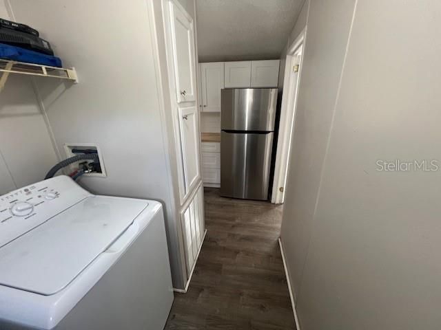 For Sale: $189,000 (2 beds, 2 baths, 924 Square Feet)