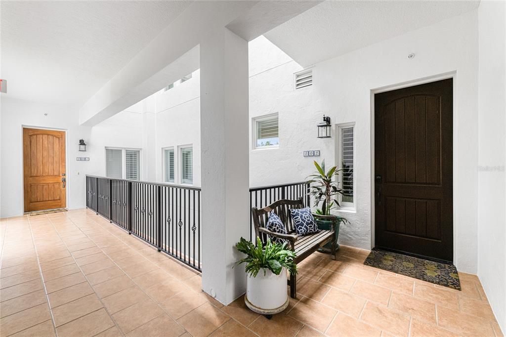 For Rent: $2,500 (2 beds, 2 baths, 1688 Square Feet)