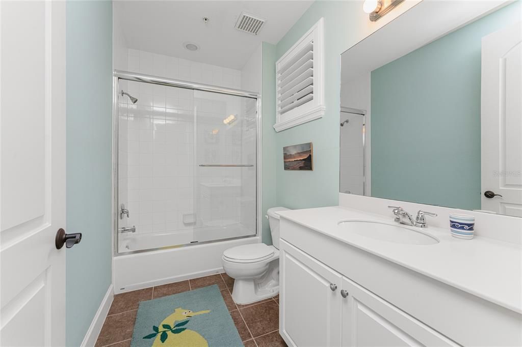 For Rent: $2,500 (2 beds, 2 baths, 1688 Square Feet)