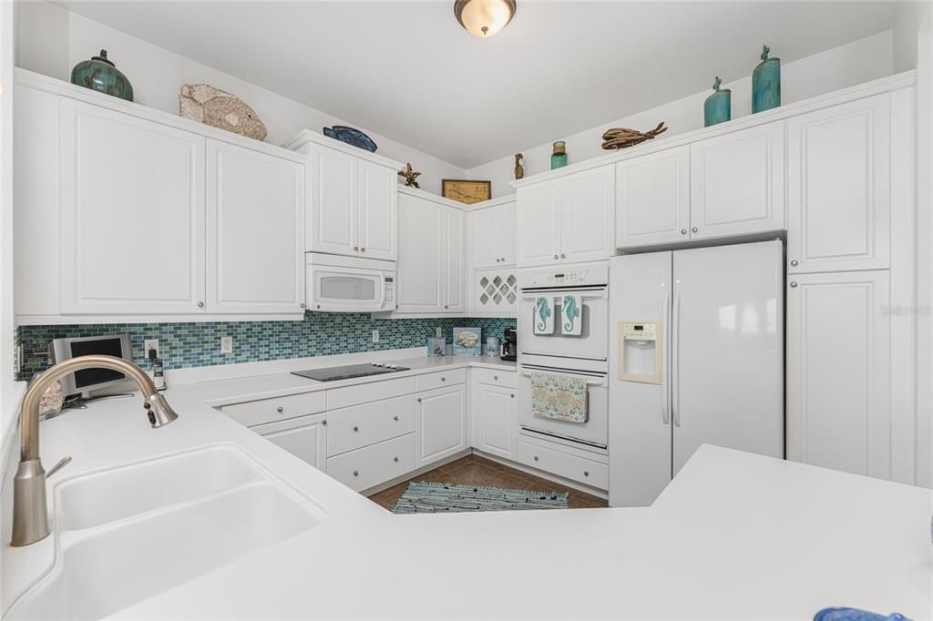 For Rent: $2,500 (2 beds, 2 baths, 1688 Square Feet)