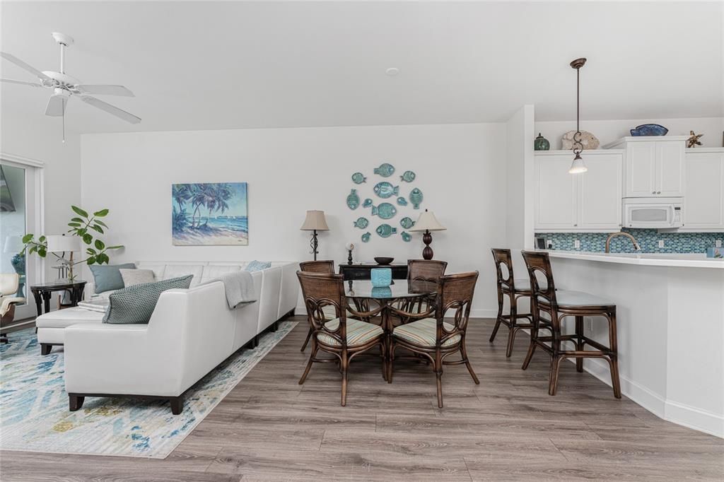 For Rent: $2,500 (2 beds, 2 baths, 1688 Square Feet)