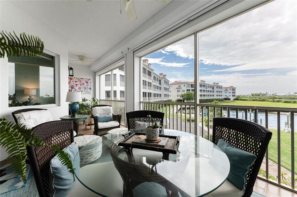 For Rent: $2,500 (2 beds, 2 baths, 1688 Square Feet)