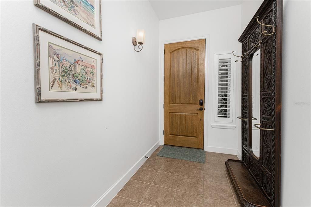 For Rent: $2,500 (2 beds, 2 baths, 1688 Square Feet)
