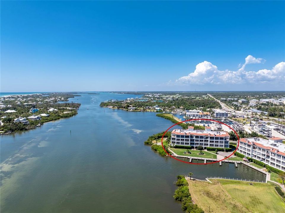 For Rent: $2,500 (2 beds, 2 baths, 1688 Square Feet)