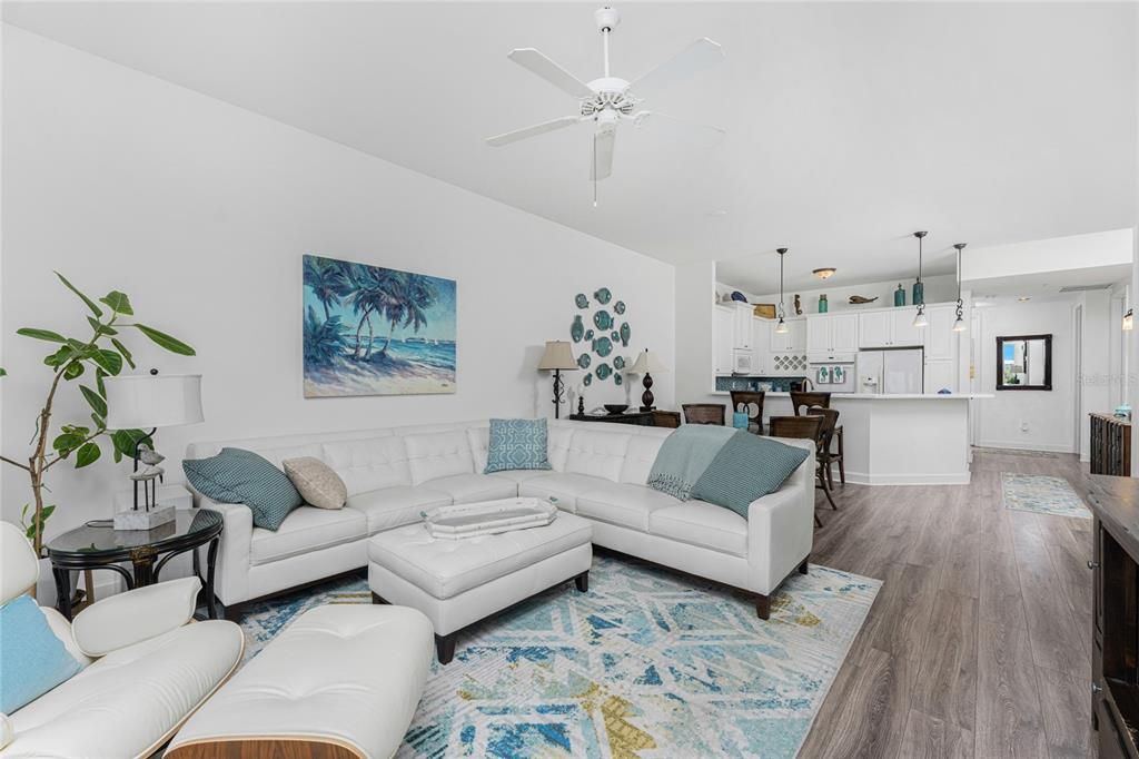 For Rent: $2,500 (2 beds, 2 baths, 1688 Square Feet)