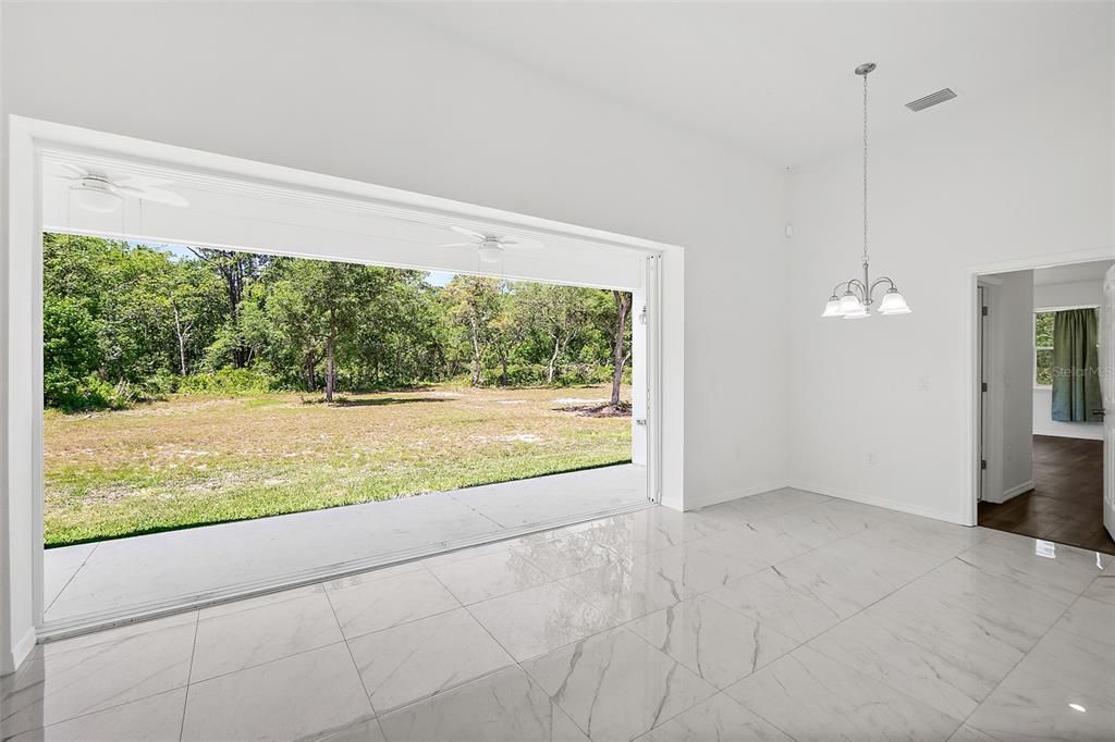 For Sale: $1,225,000 (5 beds, 3 baths, 2802 Square Feet)