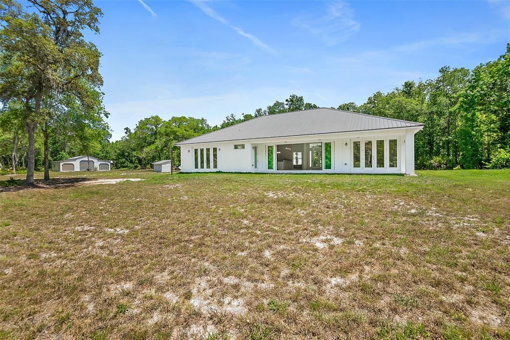 For Sale: $1,225,000 (5 beds, 3 baths, 2802 Square Feet)