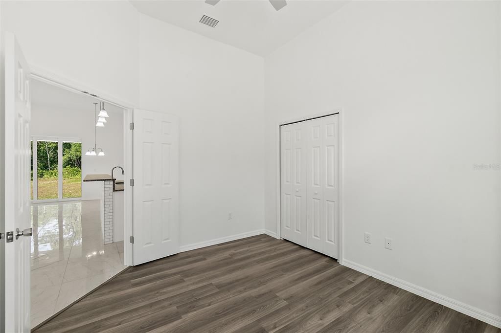 For Sale: $1,225,000 (5 beds, 3 baths, 2802 Square Feet)