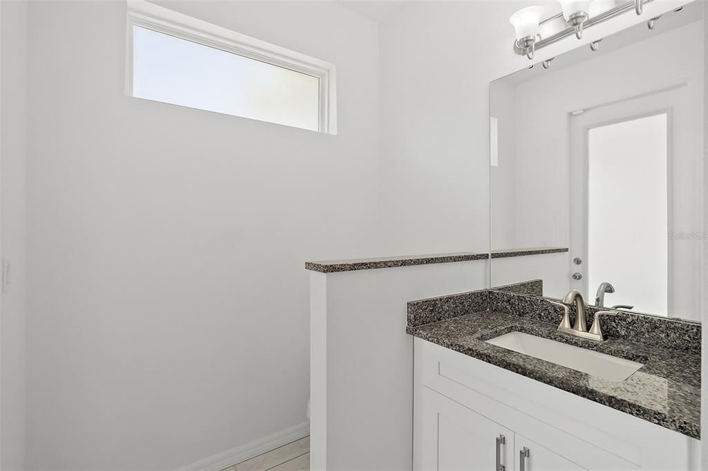 For Sale: $1,225,000 (5 beds, 3 baths, 2802 Square Feet)