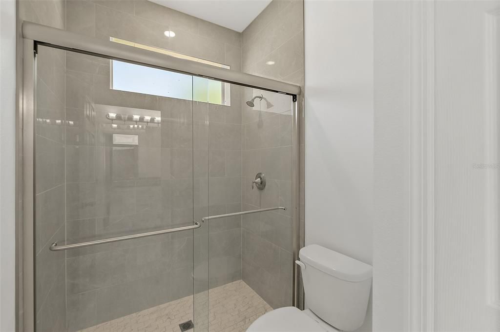 For Sale: $1,225,000 (5 beds, 3 baths, 2802 Square Feet)