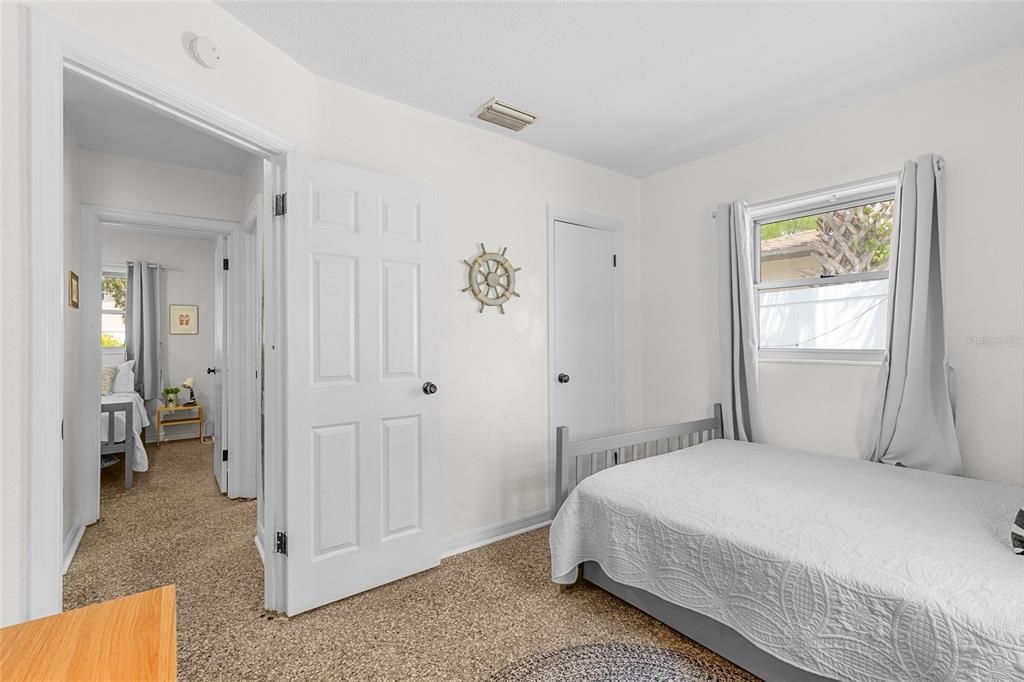 For Rent: $3,600 (4 beds, 2 baths, 1410 Square Feet)