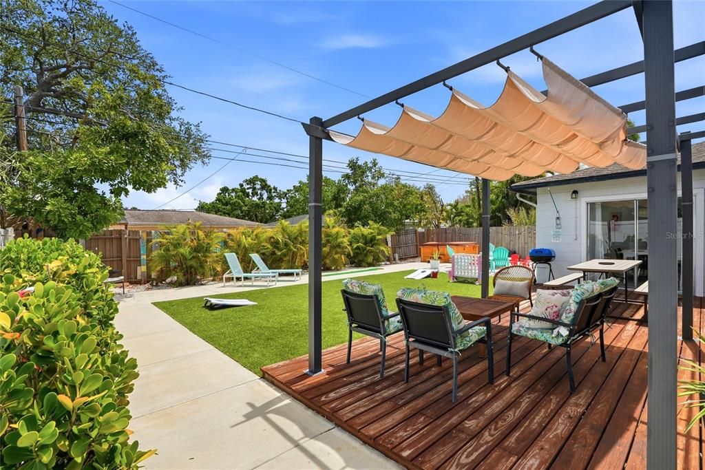 For Rent: $3,600 (4 beds, 2 baths, 1410 Square Feet)