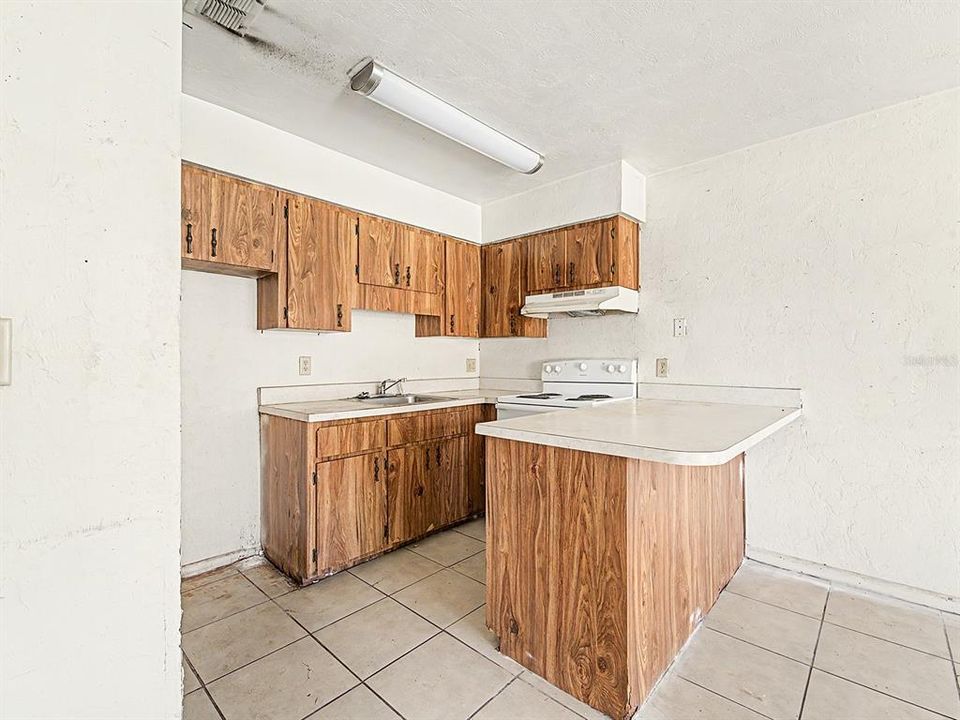 For Sale: $475,000 (0 beds, 0 baths, 2695 Square Feet)