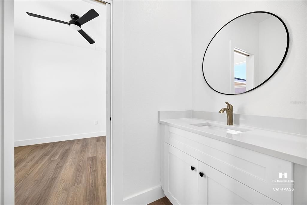 For Sale: $415,000 (4 beds, 2 baths, 1915 Square Feet)