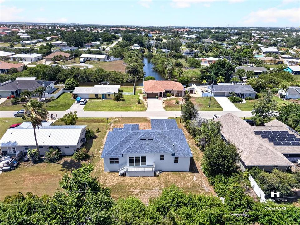 For Sale: $415,000 (4 beds, 2 baths, 1915 Square Feet)