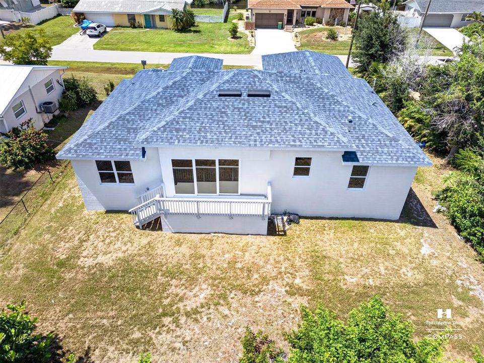 For Sale: $415,000 (4 beds, 2 baths, 1915 Square Feet)