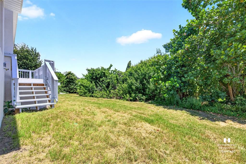 For Sale: $415,000 (4 beds, 2 baths, 1915 Square Feet)