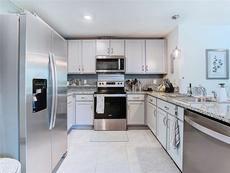 For Sale: $338,000 (3 beds, 2 baths, 1516 Square Feet)