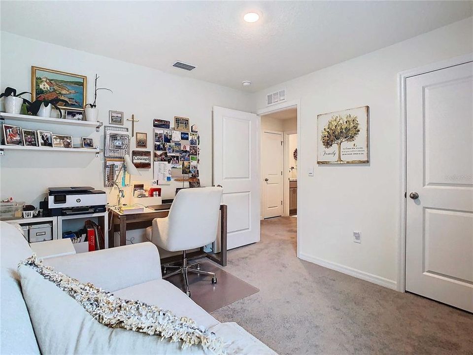 For Sale: $338,000 (3 beds, 2 baths, 1516 Square Feet)