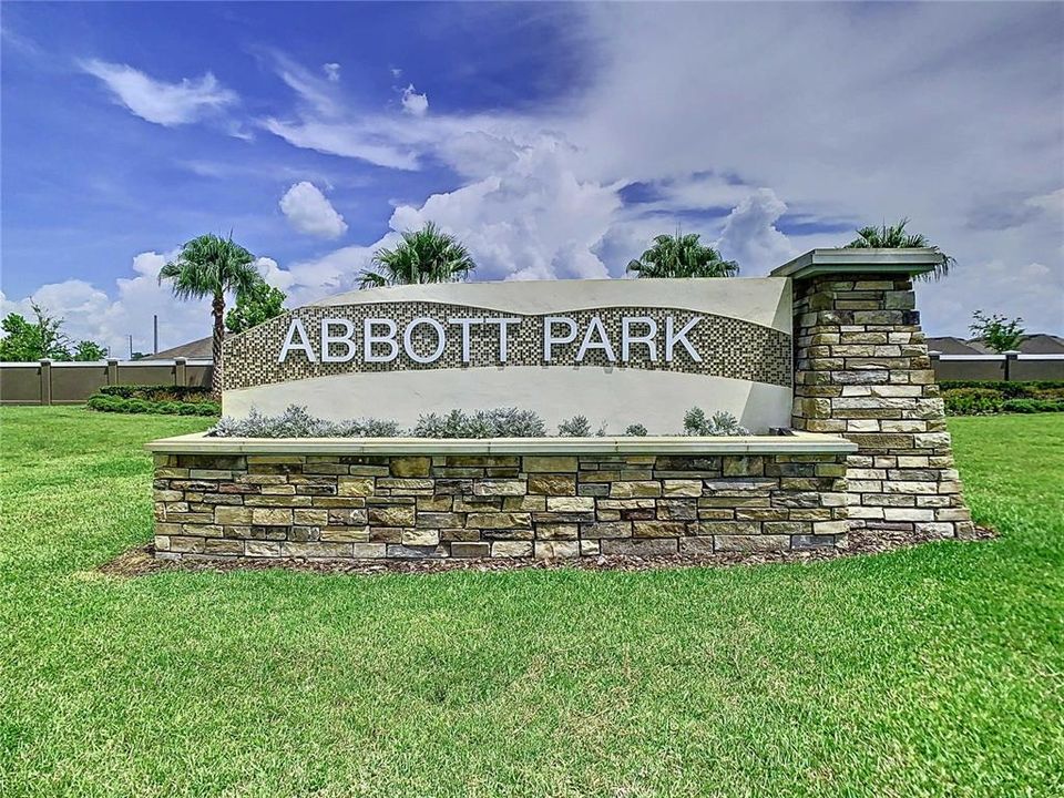 For Sale: $338,000 (3 beds, 2 baths, 1516 Square Feet)