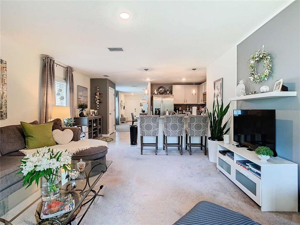 For Sale: $338,000 (3 beds, 2 baths, 1516 Square Feet)