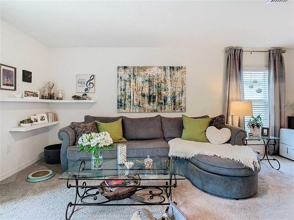 For Sale: $338,000 (3 beds, 2 baths, 1516 Square Feet)