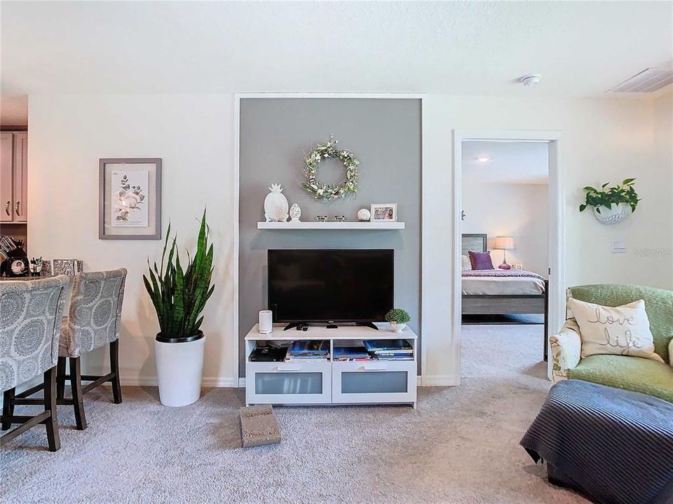 For Sale: $338,000 (3 beds, 2 baths, 1516 Square Feet)