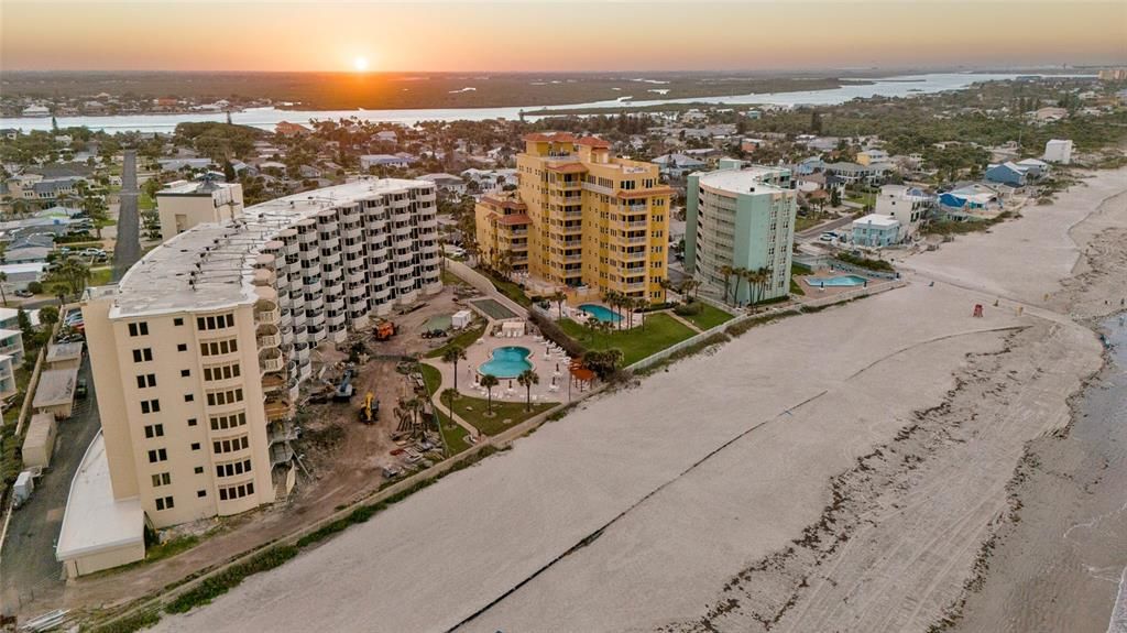 Под контрактом: $889,000 (3 спален, 2 ванн, 1392 Квадратных фут)