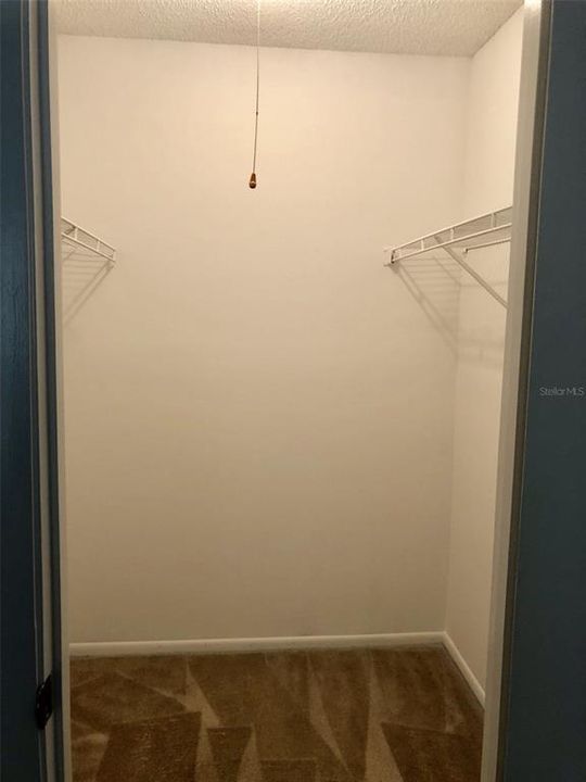 Activo con contrato: $1,375 (1 camas, 1 baños, 851 Pies cuadrados)