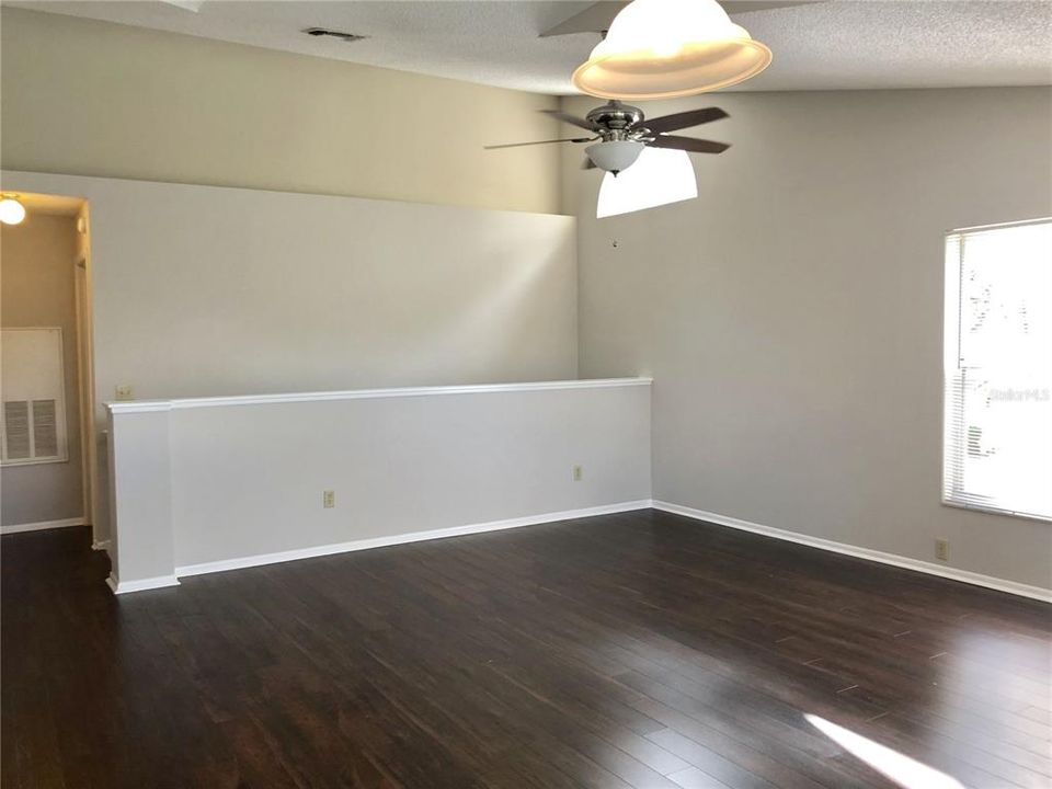 Activo con contrato: $1,375 (1 camas, 1 baños, 851 Pies cuadrados)