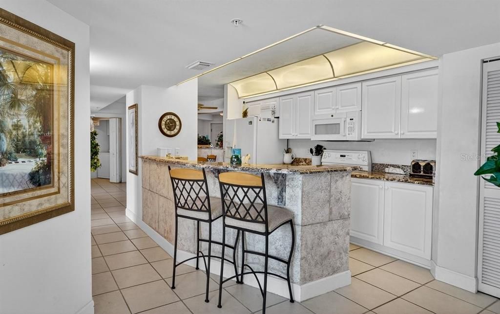 For Sale: $720,000 (3 beds, 3 baths, 2280 Square Feet)