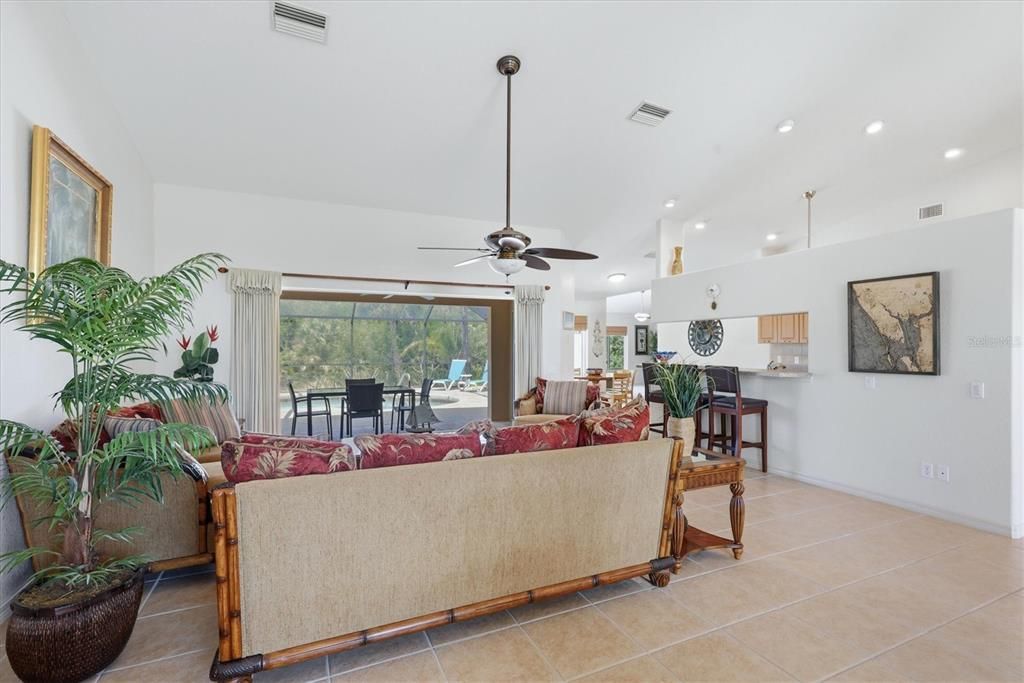 For Sale: $549,000 (3 beds, 2 baths, 2206 Square Feet)