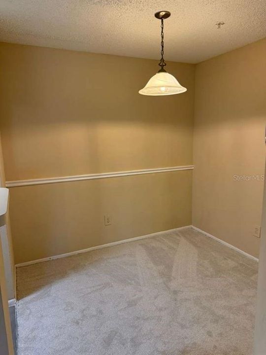 For Sale: $111,990 (1 beds, 1 baths, 674 Square Feet)