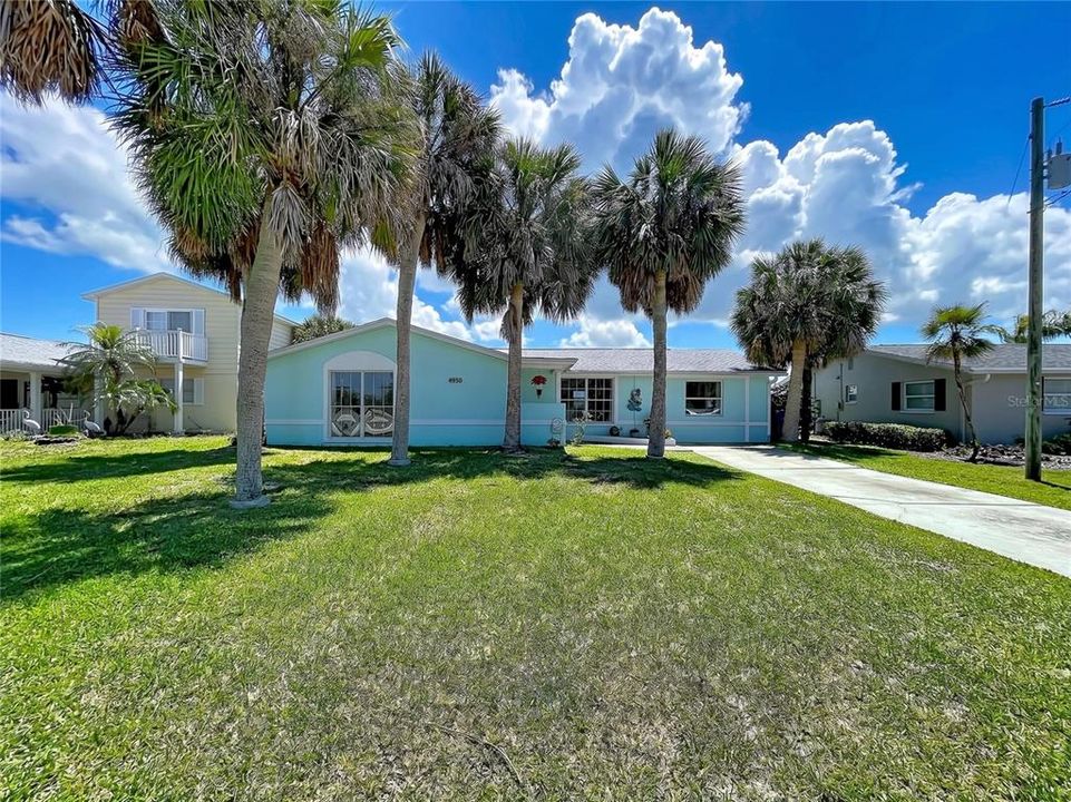 En Venta: $750,000 (3 camas, 3 baños, 2120 Pies cuadrados)