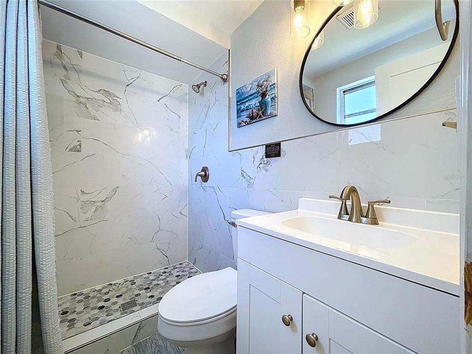 En Venta: $750,000 (3 camas, 3 baños, 2120 Pies cuadrados)