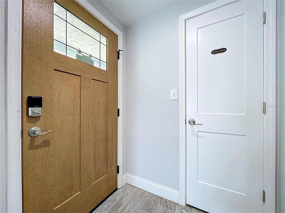 En Venta: $750,000 (3 camas, 3 baños, 2120 Pies cuadrados)