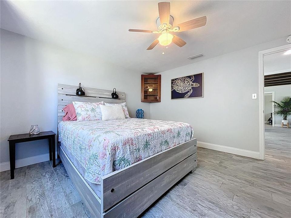 En Venta: $750,000 (3 camas, 3 baños, 2120 Pies cuadrados)
