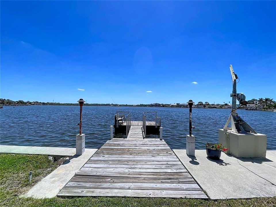 En Venta: $750,000 (3 camas, 3 baños, 2120 Pies cuadrados)