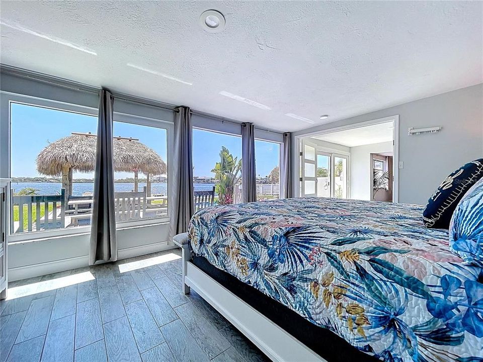 En Venta: $750,000 (3 camas, 3 baños, 2120 Pies cuadrados)