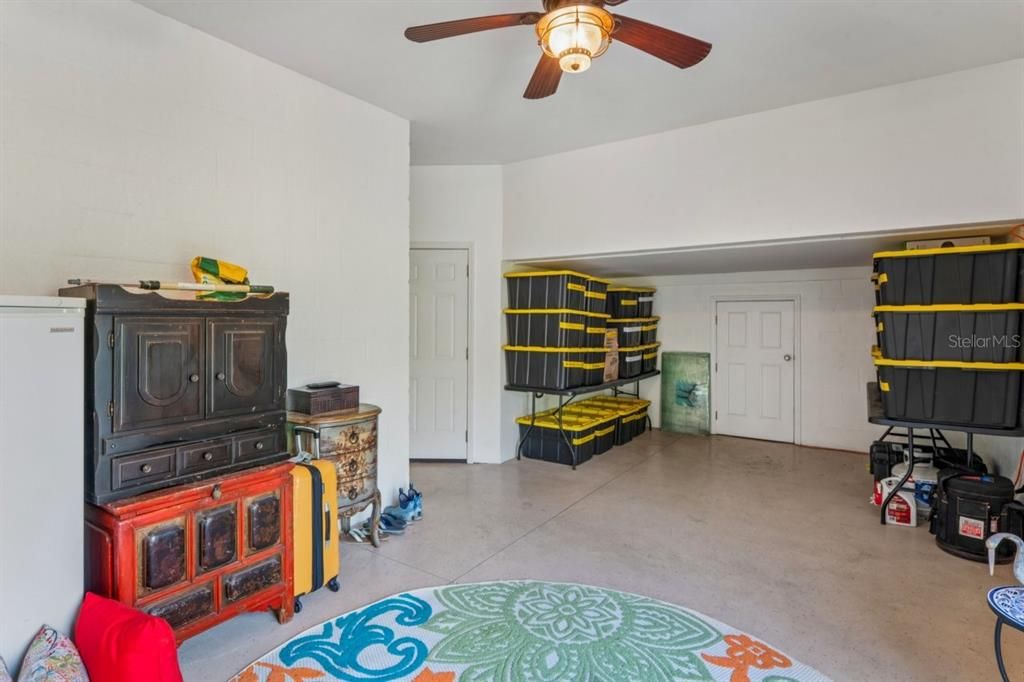 En Venta: $489,000 (3 camas, 2 baños, 2024 Pies cuadrados)