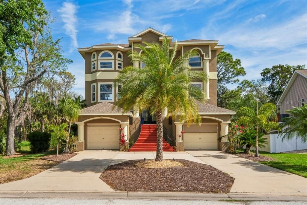 En Venta: $489,000 (3 camas, 2 baños, 2024 Pies cuadrados)