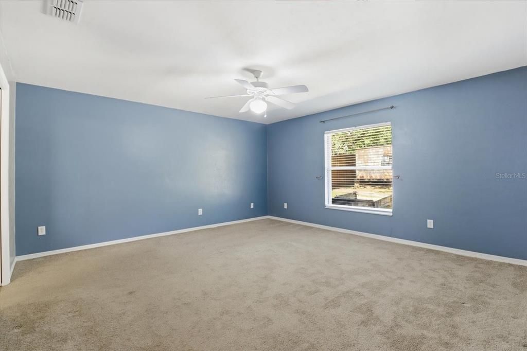 Active With Contract: $289,900 (4 beds, 2 baths, 1753 Square Feet)