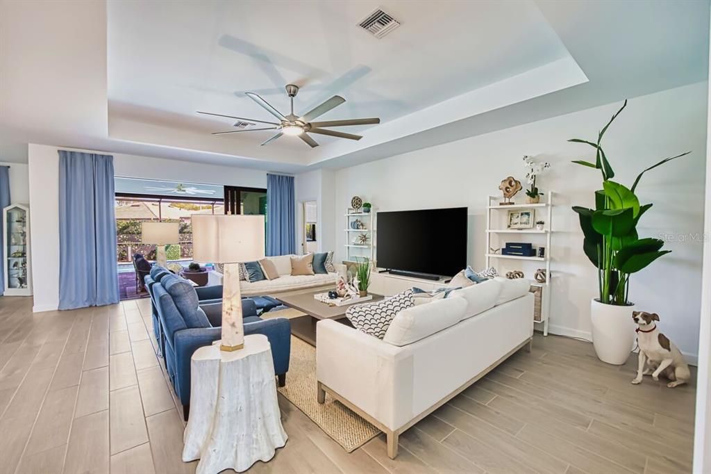 For Sale: $692,000 (3 beds, 3 baths, 2445 Square Feet)