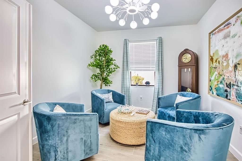 For Sale: $692,000 (3 beds, 3 baths, 2445 Square Feet)